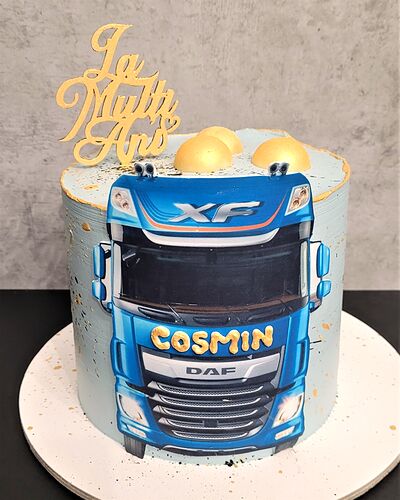 Tort în formă de camion, pentru un șofer profesionist